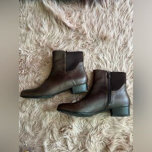 Trotters Brown Leather Boots